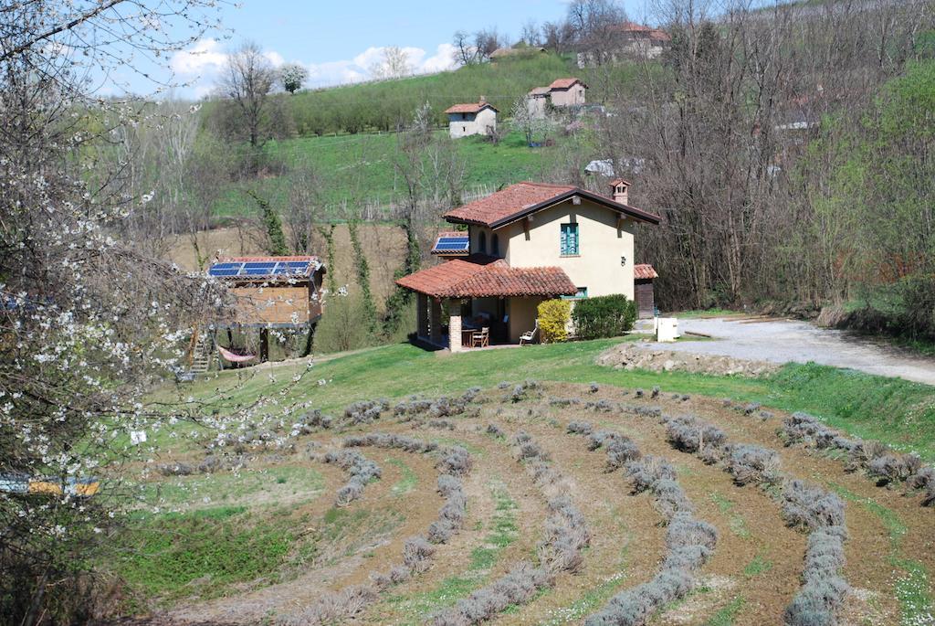 Ecolodge Langhe Cherasco Bagian luar foto