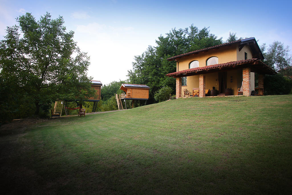 Ecolodge Langhe Cherasco Bagian luar foto